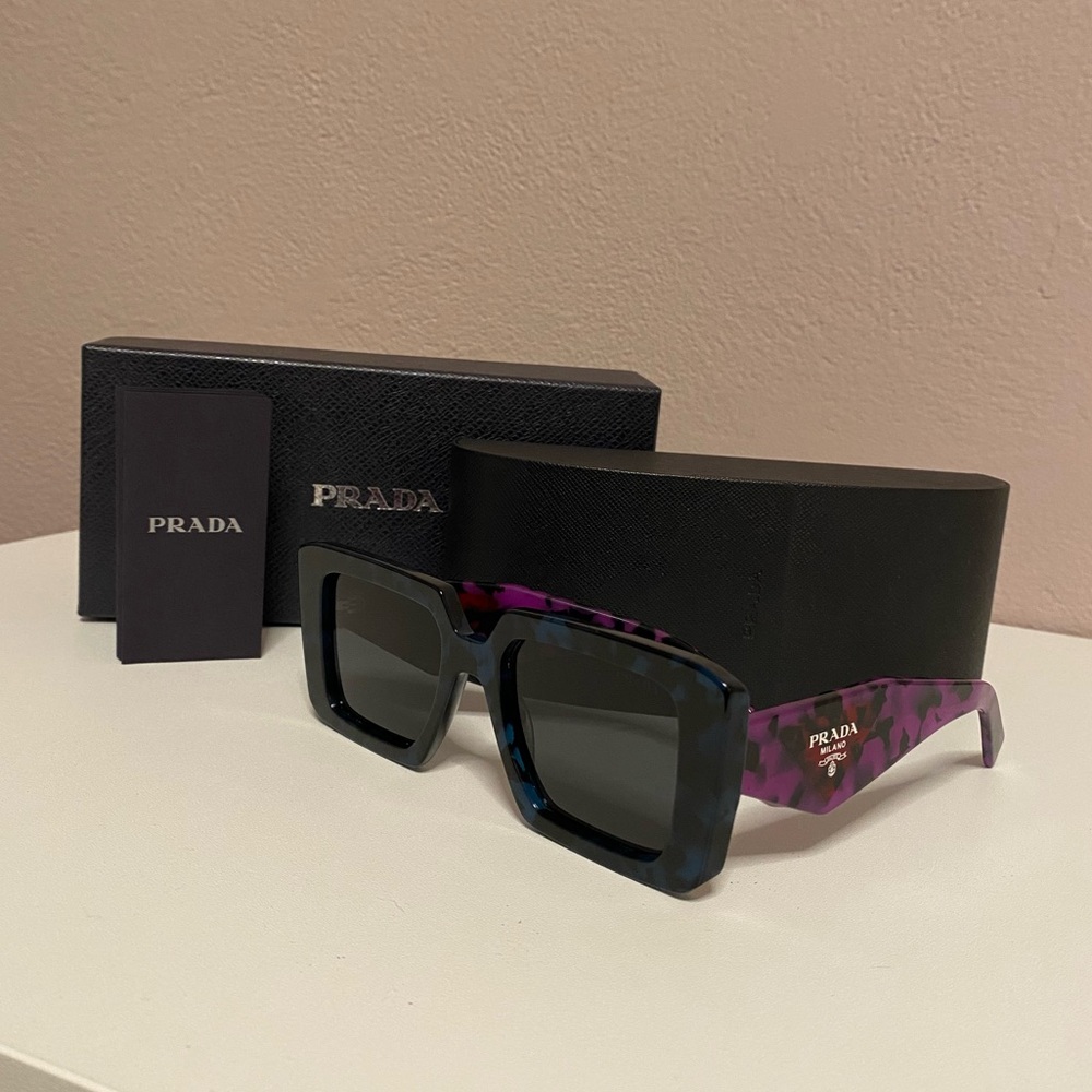 Prada PR 23YS Sunglasses